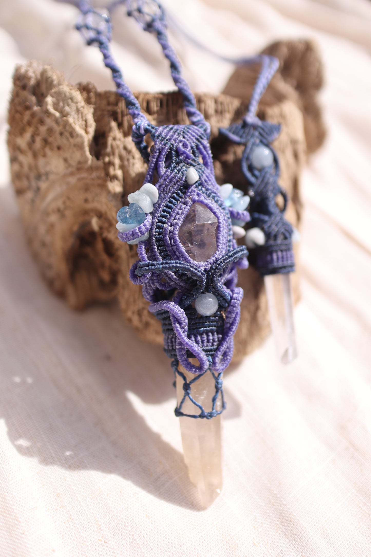 【Moonlit Wisteria】（月光紫藤）